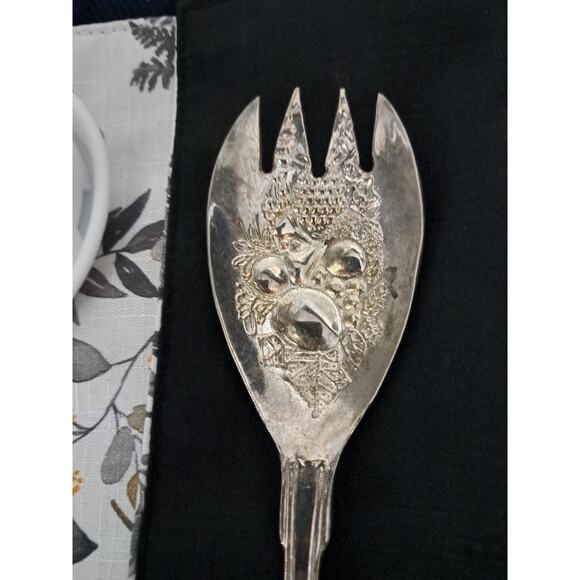 Vintage! Rogers & Hamilton Silver Co. Silver-Plated Salad Serving Fork Fruit - Picture 3 of 7